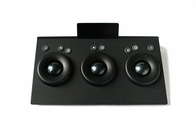 Panel Balls_08.jpg